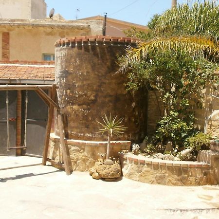 Mansarda Mare Blue Apartment Sciacca Bagian luar foto